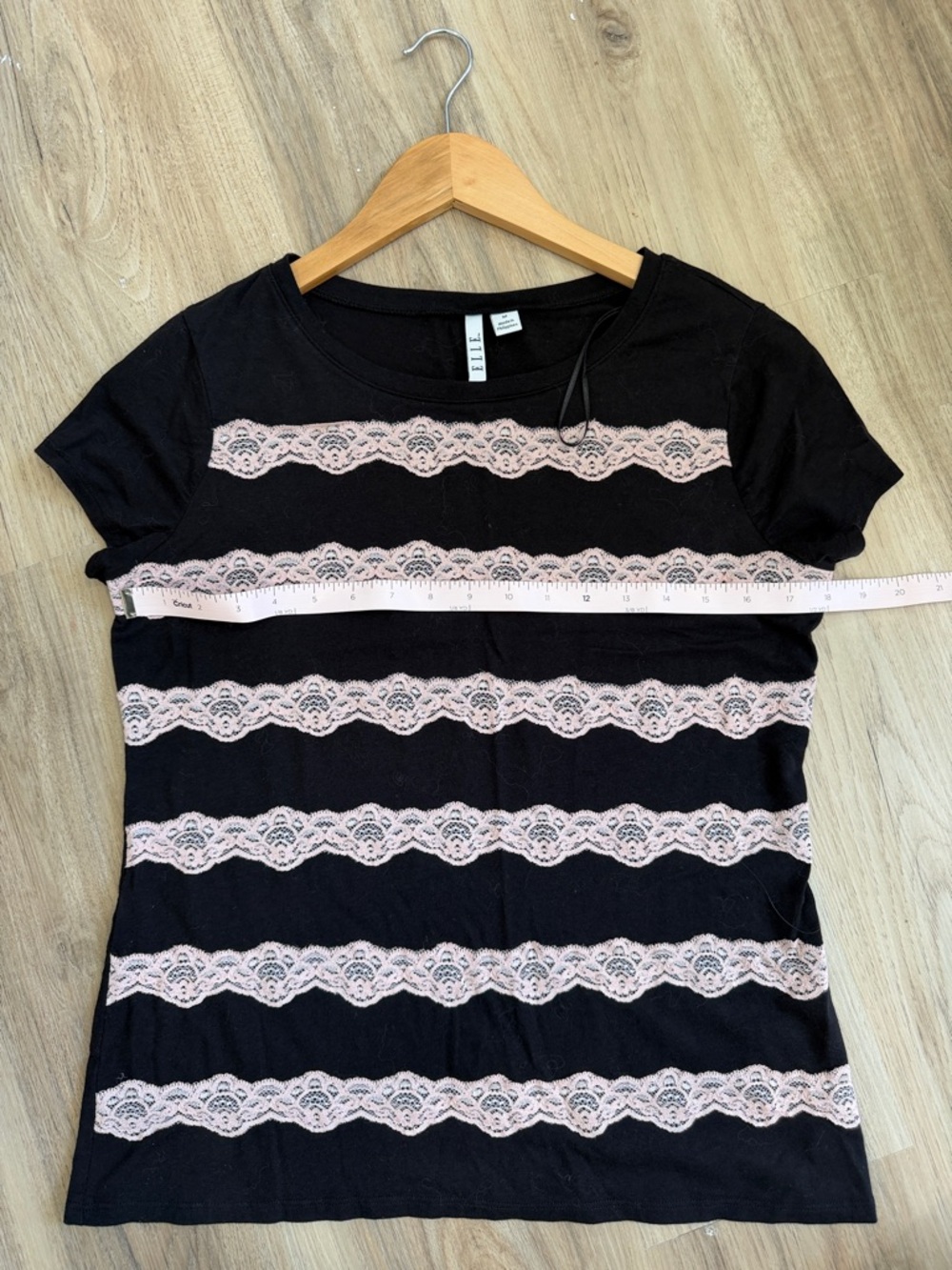 Elle Black and Pink Cap Sleeve Boxy Tee - Picture 5 of 6